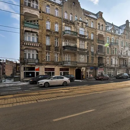 Very Berry - Glogowska 39-5 - Targowe, Self Check In 24h