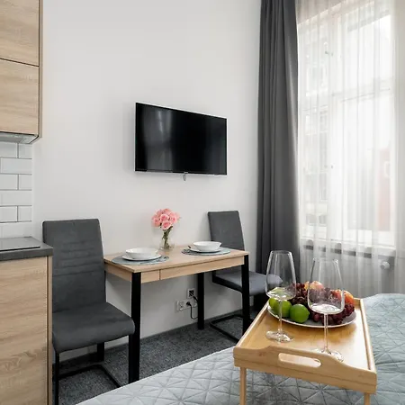 Very Berry - Glogowska 39-5 - Targowe, Self Check In 24h Apartment