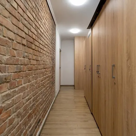 Very Berry - Glogowska 39-5 - Targowe, Self Check In 24h Apartment Poznan