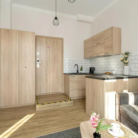 Very Berry - Glogowska 39-5 - Targowe, Self Check In 24h Poznan