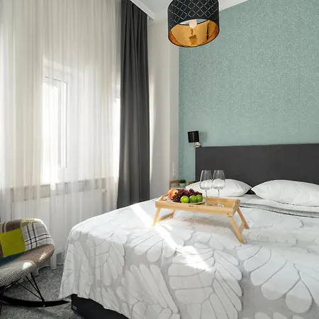 Very Berry - Glogowska 39-5 - Targowe, Self Check In 24h * Poznan
