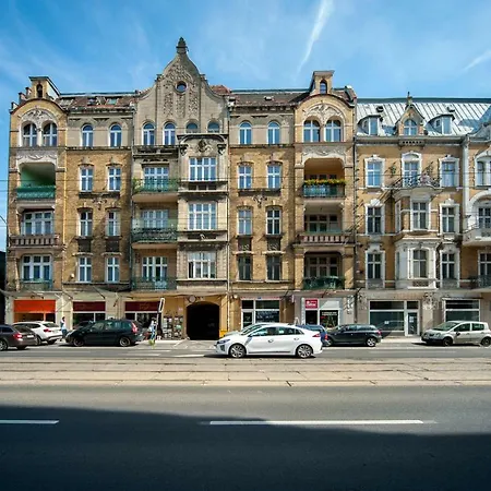 Apartment Very Berry - Glogowska 39-5 - Targowe, Self Check In 24h Poznan