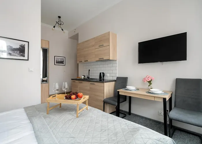 شقة Elegant Very Berry In By Renters *